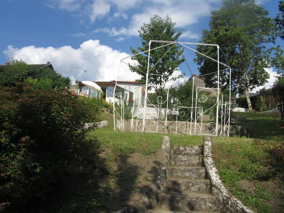 Villa Confortable Maison A La Campagne Les Fougeres Exterior foto